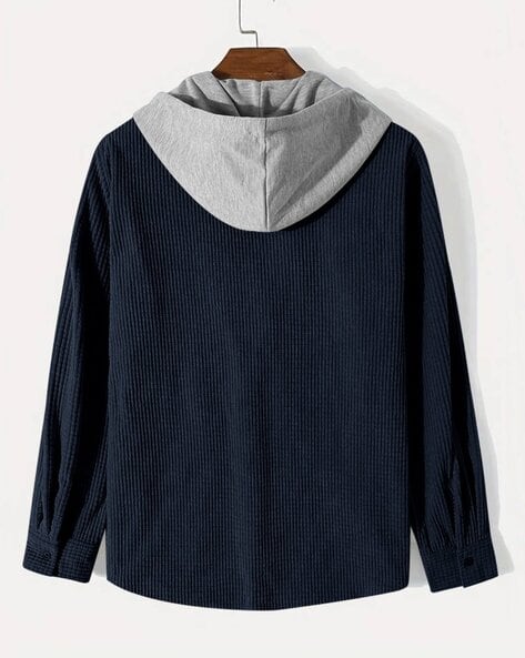 NOBLE MONK Men Regular Fit Hooded Shirt with Patch Pocket-AJIO|10 days returnable